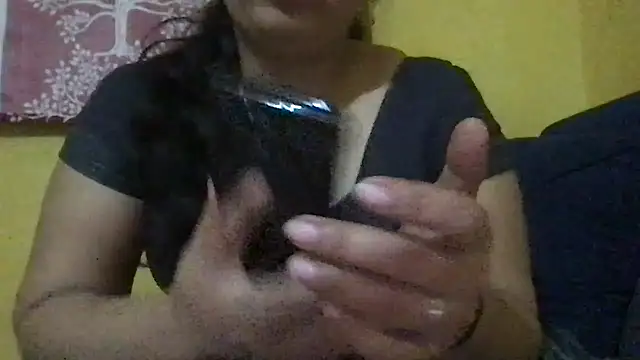 Snapshot of Riyasingh9 chatting on December 2024 08:15:01 PM Riyasingh9 online show from December 2024 08:15:01 PM