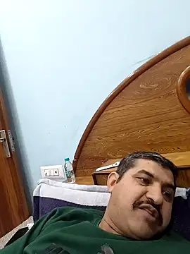 Amandev7 online show from February 2026 03:55:02 AM