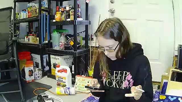 Snapshot of Dakota_02 chatting on October 2025 12:49:02 PM Dakota 02 online show from October 2025 12:49:02 PM