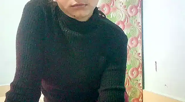 Snapshot of lovelydesi21 chatting on January 2025 03:51:02 PM lovelydesi21 online show from January 2025 03:51:02 PM