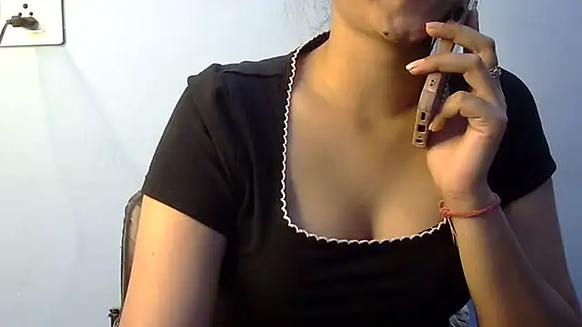 lovelydesi21 online show from November 2025 12:56:01 PM