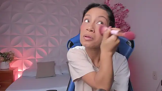 cora 22 online show from March 2026 12:42:01 PM