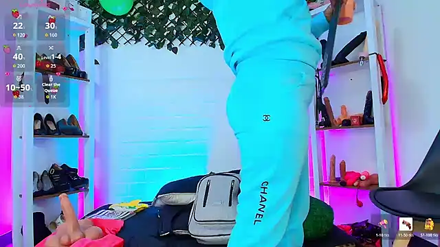 louise nails online show from April 2026 01:12:02 PM