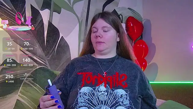 Snapshot of RubyValen chatting on March 2026 01:30:01 AM RubyValen online show from March 2026 01:30:01 AM