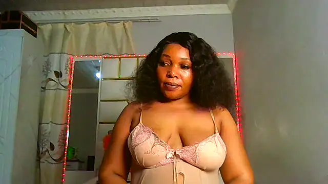 SexyyNana online show from February 2025 05:48:01 PM