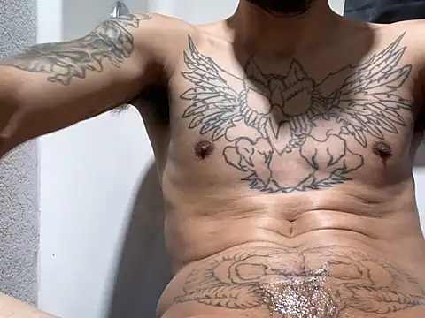 Snapshot of DarkHorse89 chatting on January 2025 02:11:01 PM DarkHorse89 online show from January 2025 02:11:01 PM