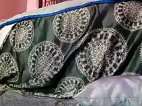 Snapshot of DarkHorse89 chatting on October 2025 01:52:02 PM DarkHorse89 online show from October 2025 01:52:02 PM