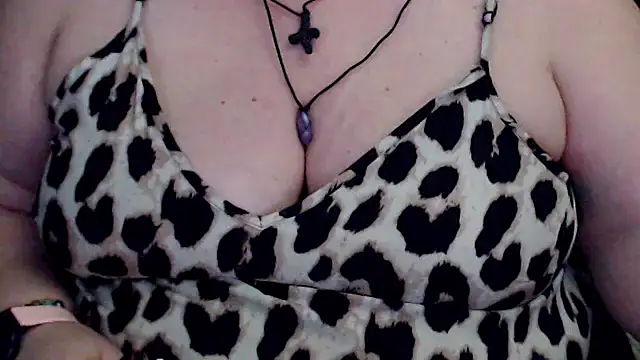 Snapshot of mayasmith chatting on July 2026 12:01:01 AM mayasmith online show from July 2026 12:01:01 AM