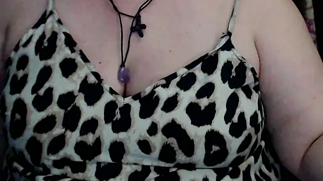 Snapshot of mayasmith chatting on July 2026 06:45:02 PM mayasmith online show from July 2026 06:45:02 PM
