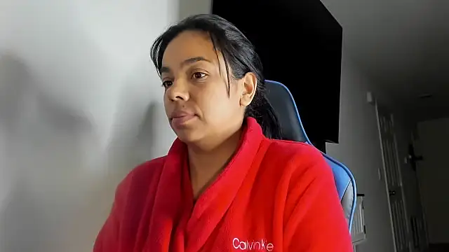Snapshot of victoriachicas chatting on October 2025 07:41:02 AM victoriachicas online show from October 2025 07:41:02 AM
