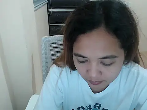 xTheLastVIRGINx online show from February 2026 02:07:01 PM