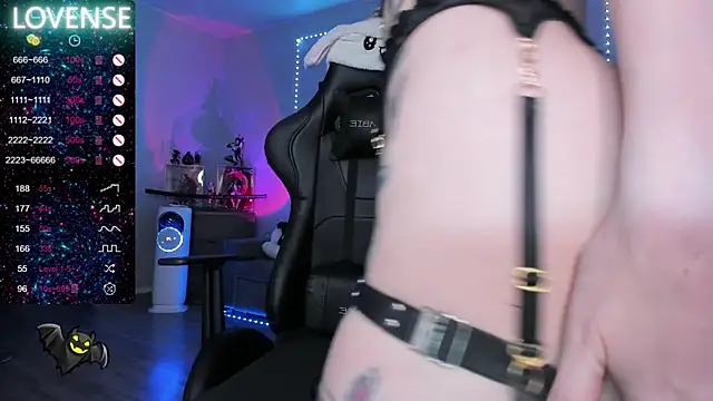 RachelQueen  online show from December 2024 12:05:02 PM