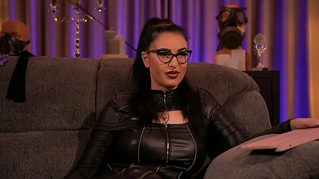 kelly kent online show from March 2025 12:08:01 AM