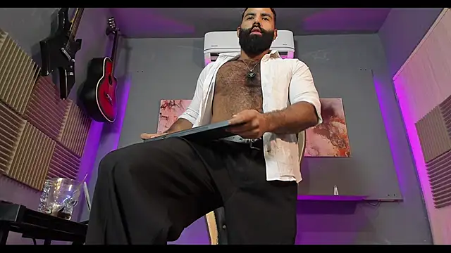 BeardAndrew online show from March 2025 06:08:02 AM