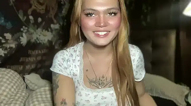 Snapshot of Claire_Brooke chatting on March 2025 11:15:02 PM Claire Brooke online show from March 2025 11:15:02 PM