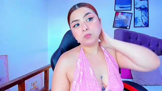 Gretta Queen online show from November 2025 07:03:01 PM