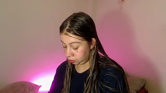 SweetSofty online show from January 2025 10:43:02 PM