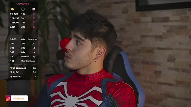 Snapshot of Arkaikomz chatting on January 2025 12:26:02 AM Arkaikomz online show from January 2025 12:26:02 AM