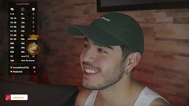 Snapshot of Arkaikomz chatting on February 2025 02:17:01 AM Arkaikomz online show from February 2025 02:17:01 AM