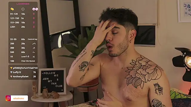 Snapshot of Arkaikomz chatting on February 2025 01:34:01 AM Arkaikomz online show from February 2025 01:34:01 AM