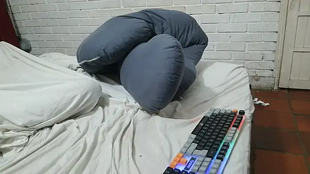 valeriaswang Lucas online show from October 2025 08:46:01 AM