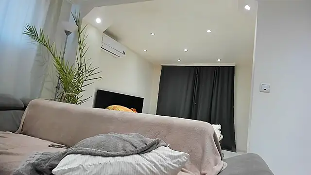 Snapshot of MissPanthera chatting on March 2026 01:06:02 PM MissPanthera online show from March 2026 01:06:02 PM