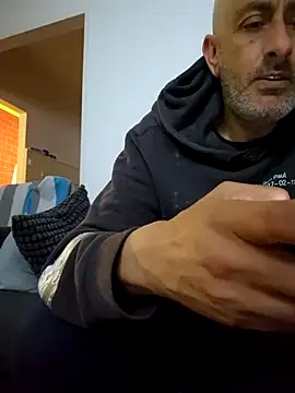 cuci45 online show from March 2026 09:52:01 PM