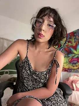 Snapshot of aurora_xoxo chatting on May 2026 03:22:02 AM aurora xoxo online show from May 2026 03:22:02 AM