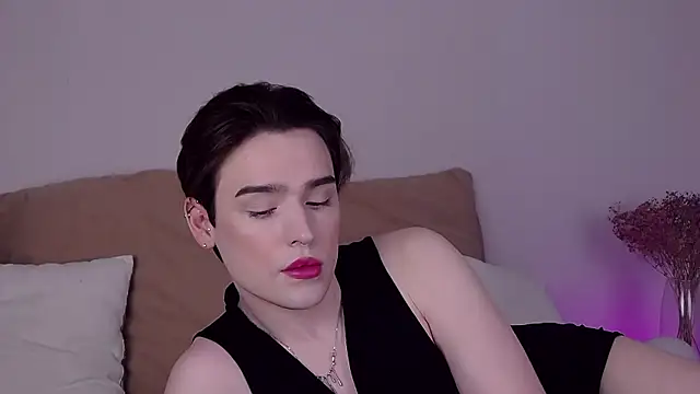 Snapshot of RobbyCharming chatting on June 2026 07:17:01 AM RobbyCharming online show from June 2026 07:17:01 AM