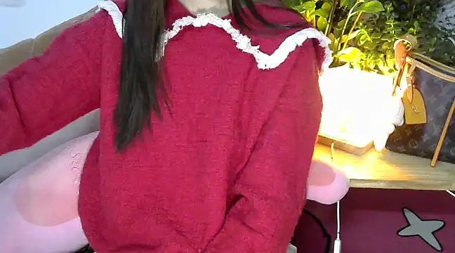 Snapshot of PinkCoi888 chatting on February 2025 05:26:01 AM PinkCoi888 online show from February 2025 05:26:01 AM