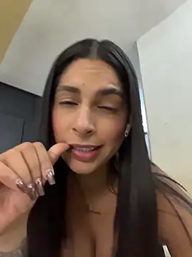 charlotte stevenss  online show from April 2026 01:03:02 PM