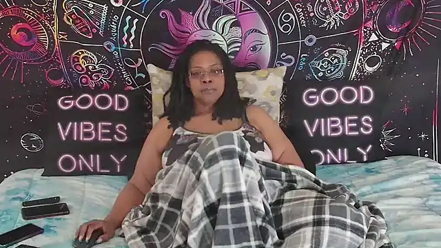 RenaeCumsAlot69 online show from February 2026 06:46:01 PM