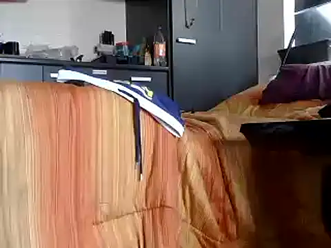 Snapshot of OSIRlS chatting on February 2025 05:37:01 AM OSIRlS online show from February 2025 05:37:01 AM