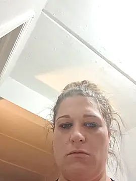 MrandMrs Reigns online show from November 2025 11:46:01 PM