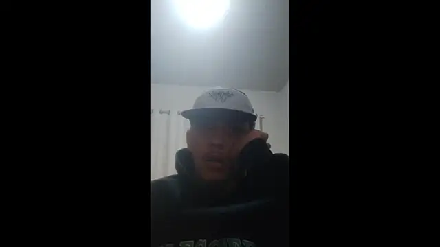 OLNMN55 online show from January 2026 07:01:02 AM