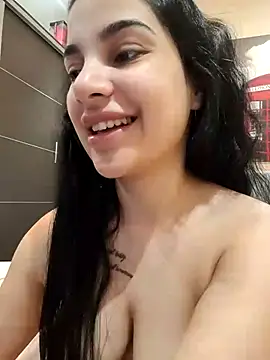 Samira30 online show from March 2025 12:02:02 PM