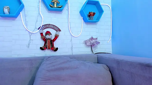 Helenn monroy1 online show from December 2024 05:51:02 PM