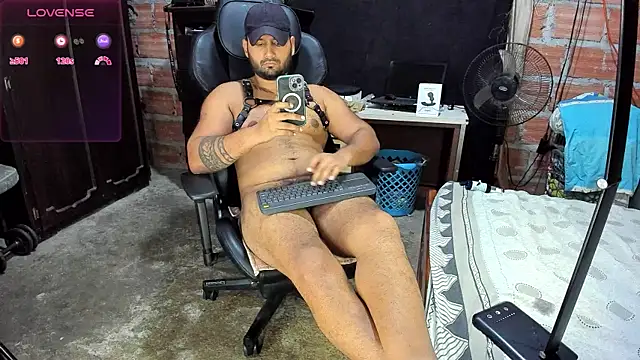 Snapshot of Imperion_king chatting on December 2024 02:31:01 AM Imperion king online show from December 2024 02:31:01 AM