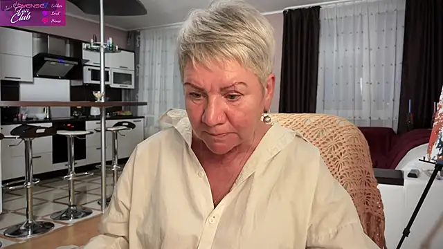 roxana brooks online show from January 2025 02:37:01 PM