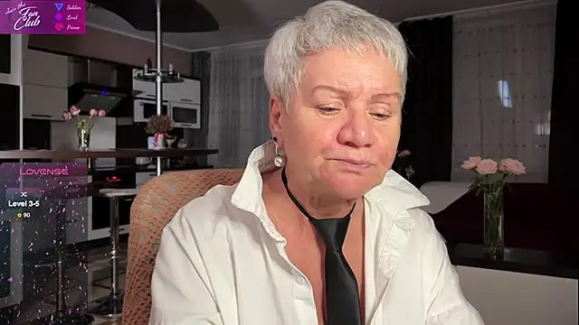 roxana brooks online show from March 2025 07:06:02 PM