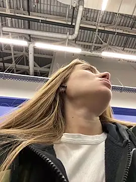 ValenciaShock online show from December 2024 08:23:02 AM