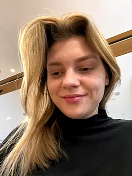 ValenciaShock online show from December 2025 06:44:02 AM