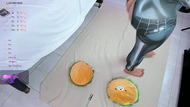 Isabella Daniell online show from February 2026 04:05:02 AM