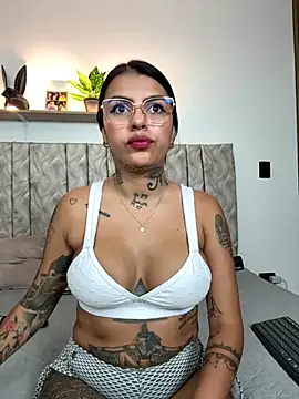 abi katyy online show from October 2025 04:51:02 AM