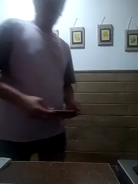 Snapshot of LuqenZo chatting on February 2026 04:16:01 AM LuqenZo online show from February 2026 04:16:01 AM