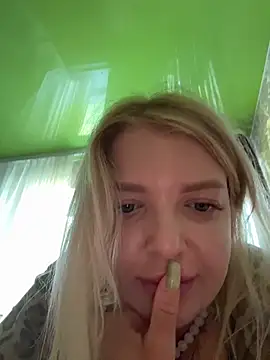 Snapshot of OdriOlsens chatting on July 2026 11:17:02 AM OdriOlsens online show from July 2026 11:17:02 AM