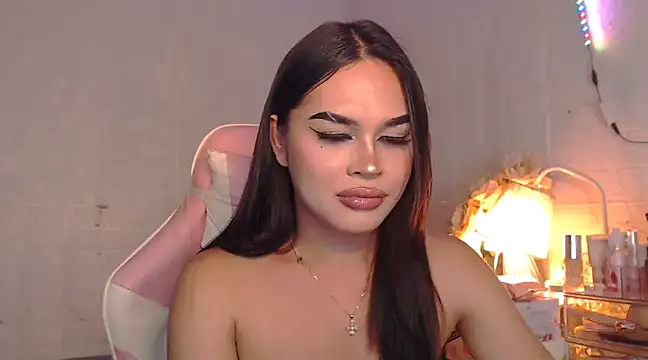 Snapshot of Ashely_Lewis chatting on January 2025 02:03:02 PM Ashely Lewis online show from January 2025 02:03:02 PM