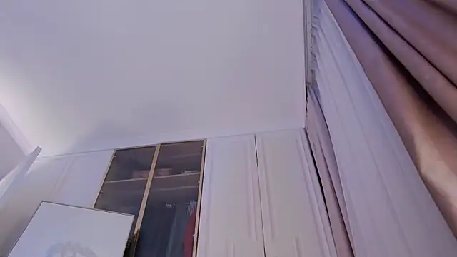 MilaDYstarlight online show from January 2025 10:58:02 PM