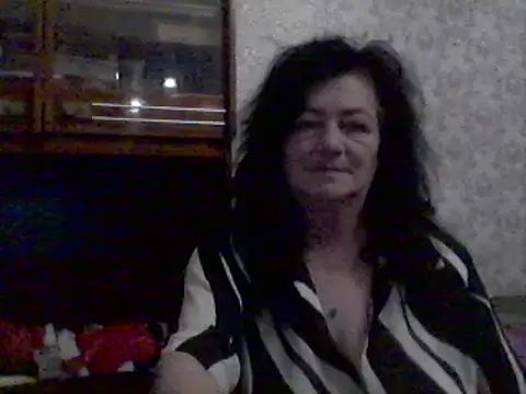 GypsiQueen2 online show from March 2025 08:31:02 PM
