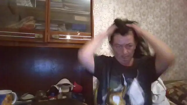 GypsiQueen2 online show from September 2025 05:46:01 PM